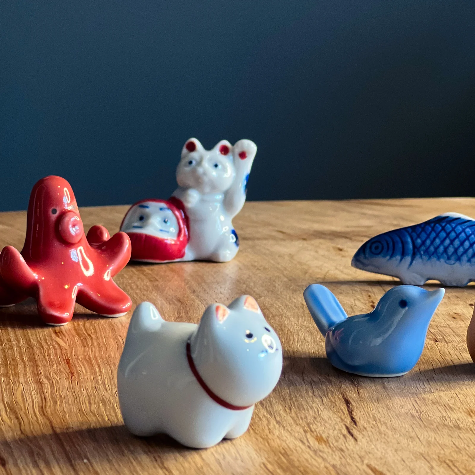 Saikai Blue Bird Chopstick Rest - Image 4